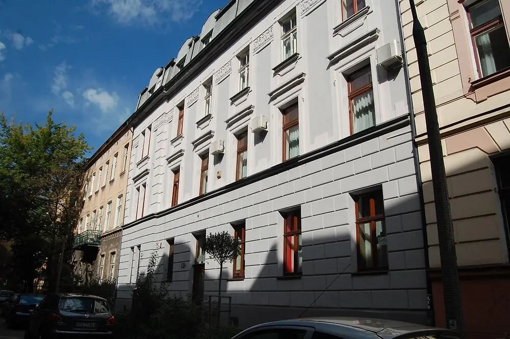 Siesta Aparthotel Cracovia 2*,