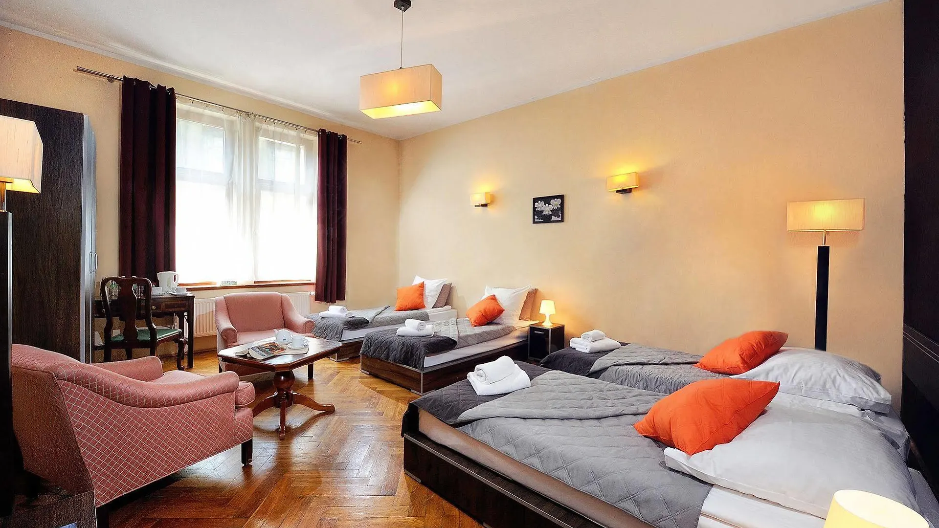 Siesta Aparthotel Cracovia