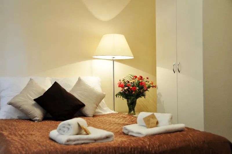 Siesta Aparthotel Cracovia 2*,  Polonia